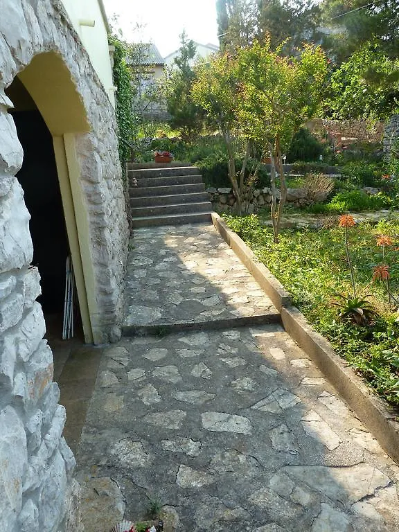 Apartment Nada Veli Lošinj 0*,